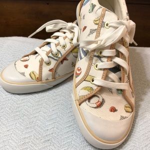Coach Barrett Beach Print Sneakers NIB Women’s 11